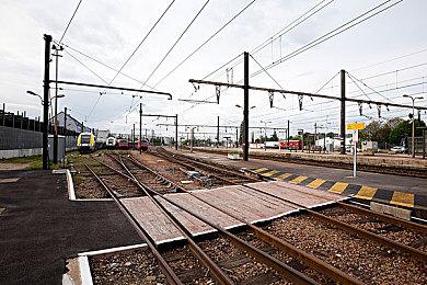 《魔导物语》三部曲复刻 复古3D迷宫探索RPG